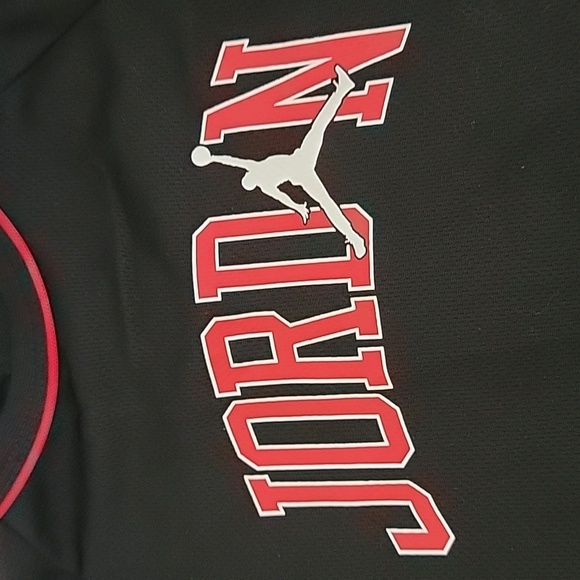 Jordan Jersey Onsie - Picture 2 of 4